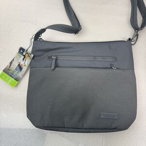 Travelon Anti-theft Metro Crossbody Bag